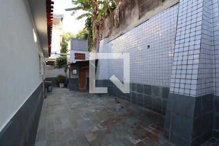 Casa para alugar com 80m², 2 quartos e 1 vagaÁrea de Serviço