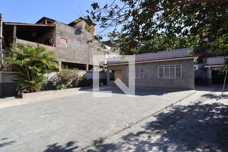 Casa para alugar com 80m², 2 quartos e 1 vagaQuintal