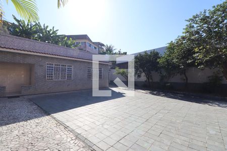 Casa para alugar com 80m², 2 quartos e 1 vagaQuintal