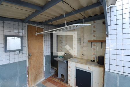 Casa para alugar com 80m², 2 quartos e 1 vagaÁrea de Serviço