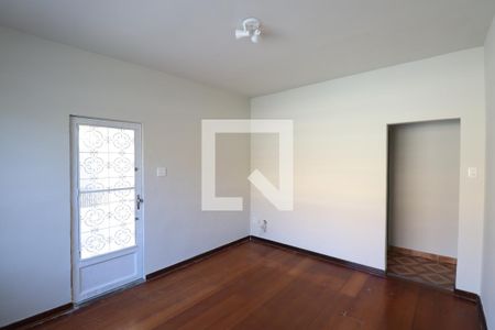 Casa para alugar com 80m², 2 quartos e 1 vagaSala