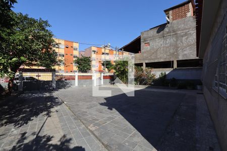 Casa para alugar com 80m², 2 quartos e 1 vagaQuintal