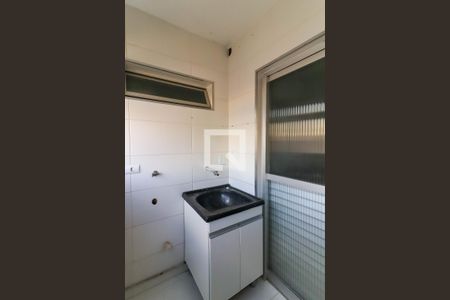 Apartamento para alugar com 64m², 3 quartos e 1 vagaÁrea de Serviço