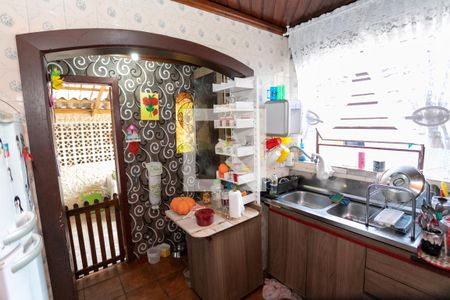 Casa para alugar com 330m², 3 quartos e 8 vagas Casa para alugar com 330m², 3 quartos e 8 vagasCozinha