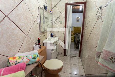 Casa para alugar com 330m², 3 quartos e 8 vagas Casa para alugar com 330m², 3 quartos e 8 vagasBanheiro da Suíte 2