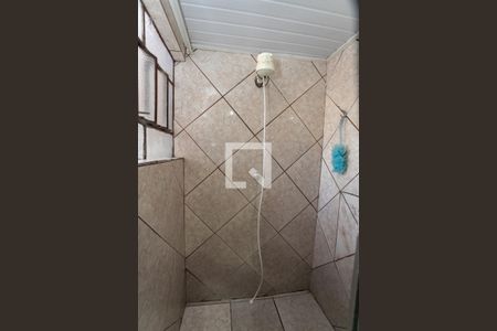 Casa para alugar com 330m², 3 quartos e 8 vagas Casa para alugar com 330m², 3 quartos e 8 vagasBanheiro da Suíte 2