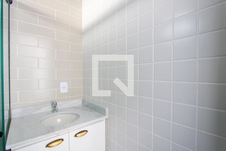 Apartamento à venda com 48m², 2 quartos e 1 vaga Apartamento à venda com 48m², 2 quartos e 1 vagaBanheiro