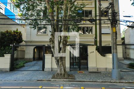 Apartamento para alugar com 82m², 2 quartos e 1 vagaEntrada