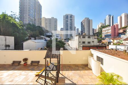 Vista da Sala de apartamento para alugar com 2 quartos, 82m² em Pinheiros, São Paulo