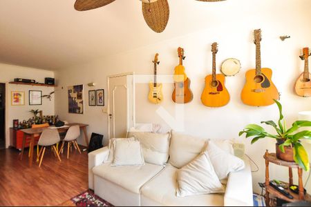 Sala de apartamento para alugar com 2 quartos, 82m² em Pinheiros, São Paulo