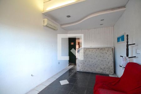 Sala de apartamento para alugar com 1 quarto, 75m² em Cristal, Porto Alegre