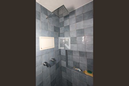 Apartamento para alugar com 73m², 2 quartos e 1 vaga Apartamento para alugar com 73m², 2 quartos e 1 vagaBanheiro Corredor