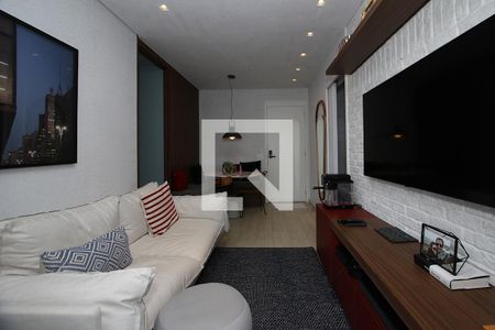 Sala de apartamento para alugar com 2 quartos, 73m² em Cerqueira César, São Paulo