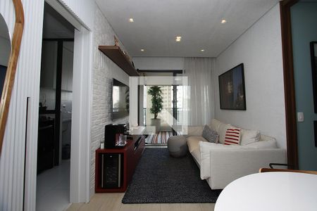 Sala de apartamento para alugar com 2 quartos, 73m² em Cerqueira César, São Paulo