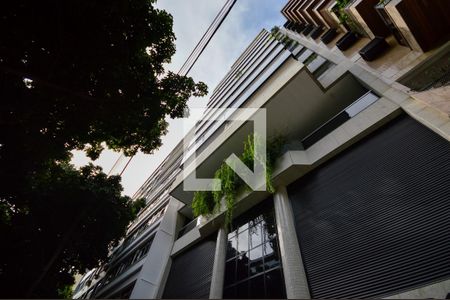 Apartamento para alugar com 217m², 4 quartos e 3 vagasFachada