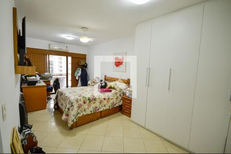 Apartamento para alugar com 217m², 4 quartos e 3 vagasSuíte 1