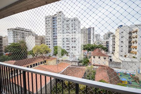 Apartamento para alugar com 217m², 4 quartos e 3 vagasVista da Suíte 1