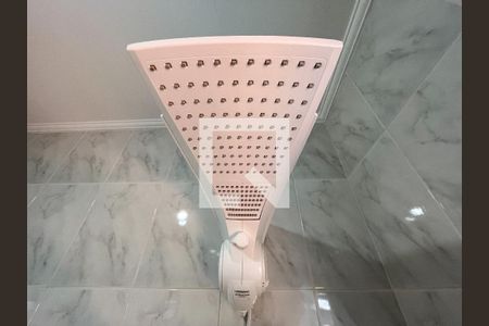 Banheiro da Suíte de casa à venda com 2 quartos, 325m² em Vila Guarani (z Sul), São Paulo