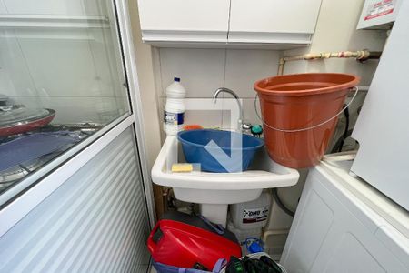 Apartamento para alugar com 58m², 2 quartos e 1 vagaÁrea de Serviço