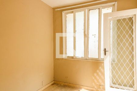 Casa à venda com 379m², 3 quartos e 4 vagasQuarto Suite anexa