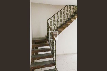 Casa à venda com 379m², 3 quartos e 4 vagasSala - 1º Pavimento