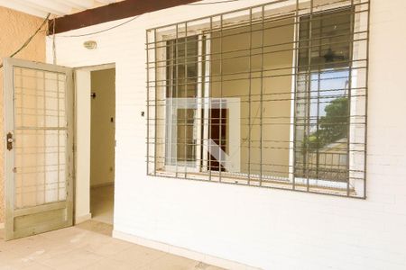 Casa à venda com 379m², 3 quartos e 4 vagasVaranda do Quarto Suite - 2º Pavimento
