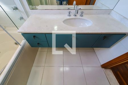 Apartamento à venda com 213m², 3 quartos e 3 vagasquarto 3 suite