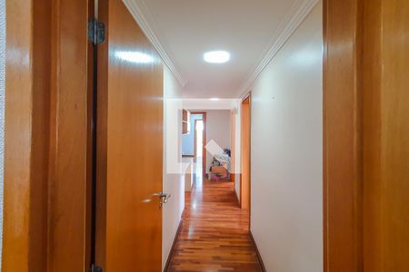 Apartamento à venda com 213m², 3 quartos e 3 vagascorredor