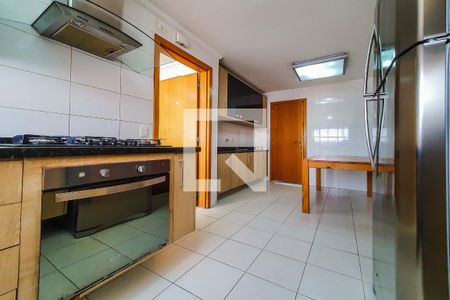 Apartamento à venda com 213m², 3 quartos e 3 vagascozinha