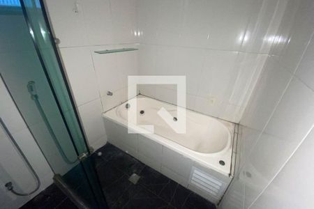 Apartamento para alugar com 70m², 2 quartos e sem vaga Apartamento para alugar com 70m², 2 quartos e sem vagaBanheiro