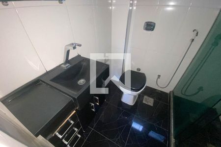 Apartamento para alugar com 70m², 2 quartos e sem vaga Apartamento para alugar com 70m², 2 quartos e sem vagaBanheiro