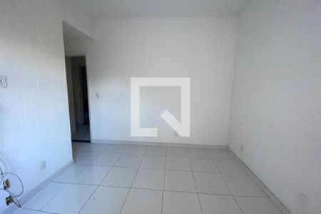 Quarto 2  de apartamento para alugar com 2 quartos, 70m² em Pq Duque, Duque de Caxias