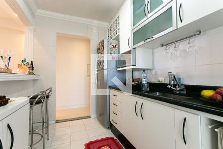 Apartamento à venda com 62m², 2 quartos e 2 vagasCozinha
