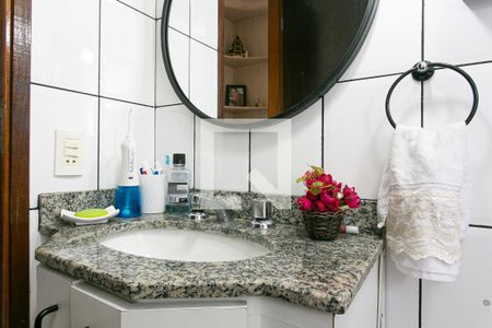 Apartamento à venda com 62m², 2 quartos e 2 vagasBanheiro da Suíte