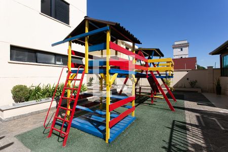 Apartamento à venda com 62m², 2 quartos e 2 vagasÁrea comum - Playground