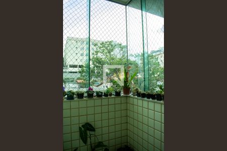 Apartamento à venda com 196m², 4 quartos e 2 vagasSacada