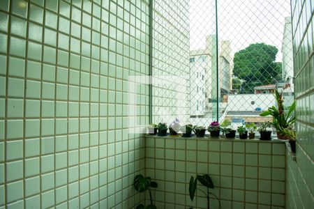 Apartamento à venda com 196m², 4 quartos e 2 vagasSacada