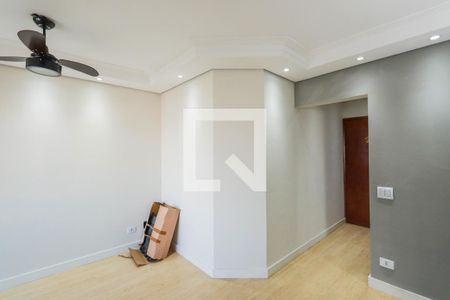 Sala de apartamento à venda com 3 quartos, 69m² em Jardim Santa Inês, São Paulo