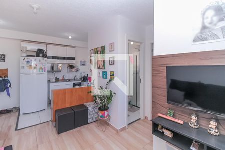 Sala de apartamento para alugar com 2 quartos, 40m² em Vila Ema, São Paulo