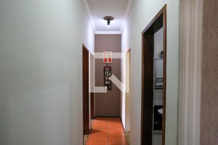 Corredor de casa à venda com 4 quartos, 360m² em Paraíso, Belo Horizonte