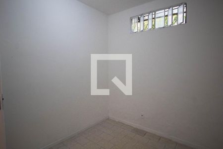 Quarto 1 de casa para alugar com 2 quartos, 70m² em Ramos, Rio de Janeiro
