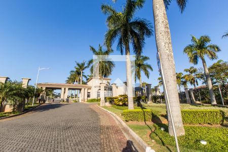 Casa de condomínio à venda com 567m², 5 quartos e 4 vagasVista da Rua