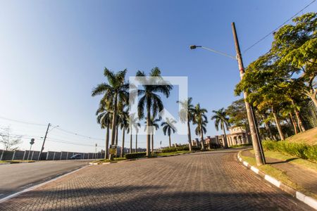 Casa de condomínio à venda com 567m², 5 quartos e 4 vagasVista da Rua