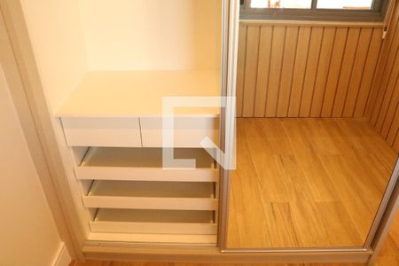 Apartamento à venda com 69m², 2 quartos e 2 vagasQuarto 1