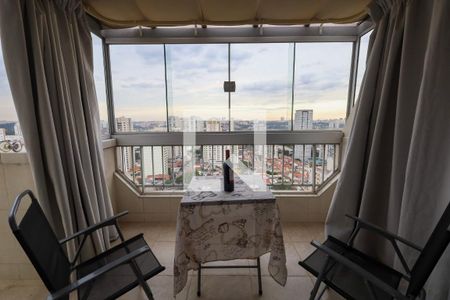 Apartamento à venda com 157m², 2 quartos e 2 vagasSacada da Sala de Projeção