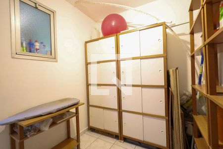 Apartamento à venda com 157m², 2 quartos e 2 vagasDepósito