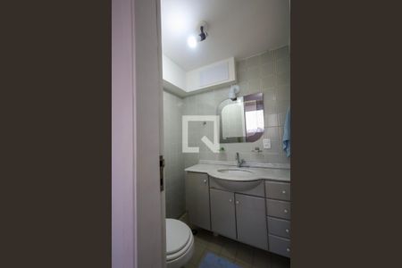 Apartamento à venda com 157m², 2 quartos e 2 vagasLavabo