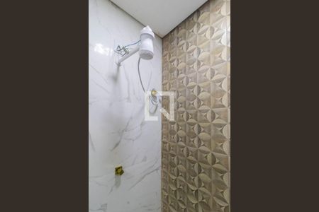 Casa à venda com 600m², 4 quartos e 6 vagasBanheiro da Suíte 2