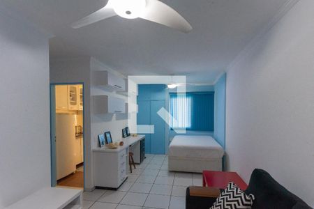 Sala/Quarto de kitnet/studio para alugar com 1 quarto, 30m² em Centro, Campinas