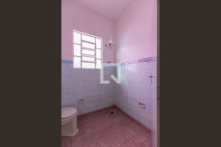Banheiro de casa para alugar com 2 quartos, 83m² em Vila Pires, Santo André